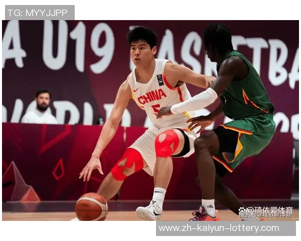 中国U19男篮大胜美国纽约队广东四大天才新星崭露头角杜锋发声引关注